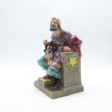 Load image into Gallery viewer, HN2134 The Old King - Large Size - Vintage Porcelain Figurine by Royal Doulton, circa 1960 (Item# P-3485)-Timeless Gallery