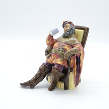 Load image into Gallery viewer, HN2162 Foaming Quart - Vintage Porcelain Figurine by Royal Doulton, circa 1970 (Item# P-5314)-Timeless Gallery