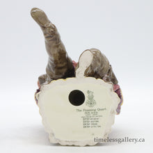 Load image into Gallery viewer, HN2162 Foaming Quart - Vintage Porcelain Figurine by Royal Doulton, circa 1960 (Item# P-1910)-Timeless Gallery