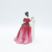 Load image into Gallery viewer, HN2212 Rendezvous - Vintage Porcelain Figurine by Royal Doulton, circa 1960 (Item# P-1919)-Timeless Gallery