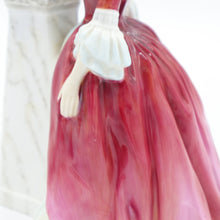Load image into Gallery viewer, HN2212 Rendezvous - Vintage Porcelain Figurine by Royal Doulton, circa 1960 (Item# P-1919)-Timeless Gallery
