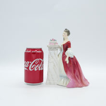 Load image into Gallery viewer, HN2212 Rendezvous - Vintage Porcelain Figurine by Royal Doulton, circa 1960 (Item# P-1919)-Timeless Gallery