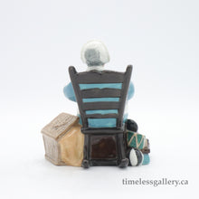 将图片加载到图库查看器,HN2221 Nanny - Vintage Porcelain Figurine by Royal Doulton, circa 1970 (Item# P-1802)-Timeless Gallery