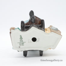 将图片加载到图库查看器,HN2221 Nanny - Vintage Porcelain Figurine by Royal Doulton, circa 1970 (Item# P-1802)-Timeless Gallery