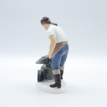 Load image into Gallery viewer, HN2240 Blacksmith of Williamsburg - Vintage Porcelain Figurine by Royal Doulton, circa 1975 (Item# P-7388)-Timeless Gallery