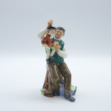 Load image into Gallery viewer, HN2253 Puppetmaker - Vintage Porcelain Figurine by Royal Doulton, circa 1970 (Item# P-9782)-Timeless Gallery