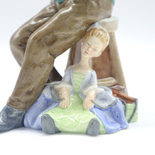 Load image into Gallery viewer, HN2253 Puppetmaker - Vintage Porcelain Figurine by Royal Doulton, circa 1970 (Item# P-9782)-Timeless Gallery