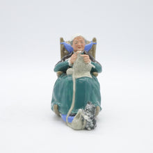 Load image into Gallery viewer, HN2256 Twilight - Vintage Porcelain Figurine by Royal Doulton, circa 1975 (Item# P-5523)-Timeless Gallery