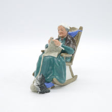 Load image into Gallery viewer, HN2256 Twilight - Vintage Porcelain Figurine by Royal Doulton, circa 1975 (Item# P-5523)-Timeless Gallery