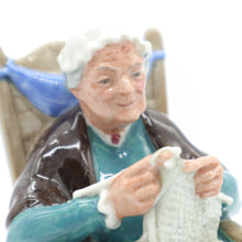 Load image into Gallery viewer, HN2256 Twilight - Vintage Porcelain Figurine by Royal Doulton, circa 1975 (Item# P-2825)-Timeless Gallery