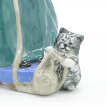 Load image into Gallery viewer, HN2256 Twilight - Vintage Porcelain Figurine by Royal Doulton, circa 1975 (Item# P-5523)-Timeless Gallery