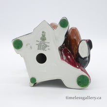 将图片加载到图库查看器,HN2281 Professor - Vintage Porcelain Figurine by Royal Doulton, circa 1970 (Item# P-9544)-Timeless Gallery