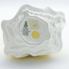 Load image into Gallery viewer, HN2315 Last Waltz - Vintage Porcelain Figurine by Royal Doulton, circa 1970 (Item# P-9189)-Timeless Gallery