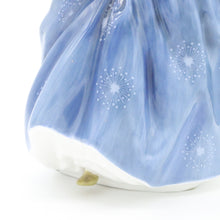 Load image into Gallery viewer, HN2334 Fragrance - Vintage Porcelain Figurine by Royal Doulton, circa 1970 (Item# P-5744)-Timeless Gallery