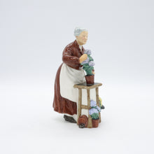 Load image into Gallery viewer, HN2349 Flora - Vintage Porcelain Figurine by Royal Doulton, circa 1970 (Item# P-8835)-Timeless Gallery