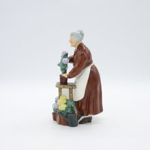Load image into Gallery viewer, HN2349 Flora - Vintage Porcelain Figurine by Royal Doulton, circa 1970 (Item# P-8835)-Timeless Gallery