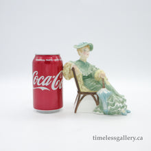 Load image into Gallery viewer, HN2356 Ascot - Vintage Porcelain Figurine by Royal Doulton, circa 1970 (Item# P-5442)-Timeless Gallery