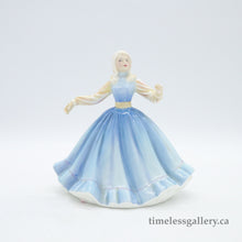 将图片加载到图库查看器,HN2392 Jennifer - Vintage Porcelain Figurine by Royal Doulton, circa 1985 (Item# P-6841)-Timeless Gallery