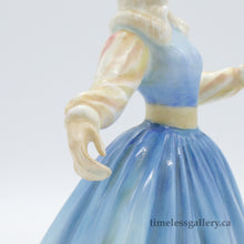 将图片加载到图库查看器,HN2392 Jennifer - Vintage Porcelain Figurine by Royal Doulton, circa 1985 (Item# P-6841)-Timeless Gallery