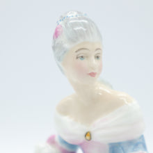 Load image into Gallery viewer, HN2425 Southern Belle - Vintage Porcelain Figurine by Royal Doulton, circa 1990 (Item# P-6793)-Timeless Gallery