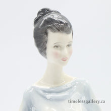 Load image into Gallery viewer, HN2542 Boudoir - Vintage Porcelain Figurine by Royal Doulton, circa 1975 (Item# P-3321)-Timeless Gallery