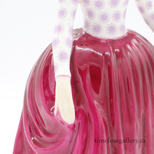 Load image into Gallery viewer, HN2694 Fiona - Vintage Porcelain Figurine by Royal Doulton, circa 1980 (Item# P-5033)-Timeless Gallery