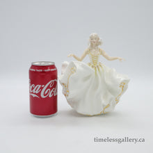 将图片加载到图库查看器,HN2734 Sweet Seventeen - Vintage Porcelain Figurine by Royal Doulton, circa 1980 (Item# P-6151)-Timeless Gallery