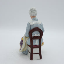 Load image into Gallery viewer, HN2814 Eventide - Vintage Porcelain Figurine by Royal Doulton, circa 1980 (Item# P-7343)-Timeless Gallery
