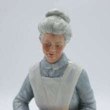 Load image into Gallery viewer, HN2814 Eventide - Vintage Porcelain Figurine by Royal Doulton, circa 1980 (Item# P-7343)-Timeless Gallery