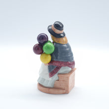 将图片加载到图库查看器,HN2818 Balloon Girl - Popular - Vintage Porcelain Figurine by Royal Doulton, circa 1990 (Item# P-7202)-Timeless Gallery