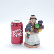 将图片加载到图库查看器,HN2818 Balloon Girl - Popular - Vintage Porcelain Figurine by Royal Doulton, circa 1990 (Item# P-7202)-Timeless Gallery