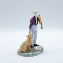 将图片加载到图库查看器,HN2872 Young Master - Vintage Porcelain Figurine by Royal Doulton, circa 1985 (Item# P-5241)-Timeless Gallery