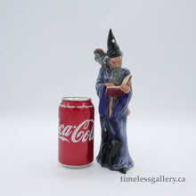 将图片加载到图库查看器,HN2877 Wizard - Vintage Porcelain Figurine by Royal Doulton, circa 1980 (Item# P-8579)-Timeless Gallery