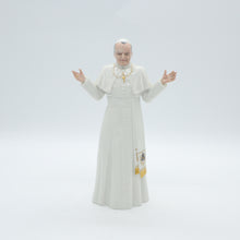 将图片加载到图库查看器,HN2888 Pope John Paul II - Vintage Porcelain Figurine by Royal Doulton, circa 1990 (Item# P-5905)-Timeless Gallery