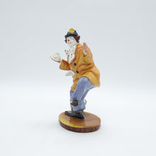 将图片加载到图库查看器,HN2890 Clown - Vintage Porcelain Figurine by Royal Doulton, circa 1980 (Item# P-3377)-Timeless Gallery