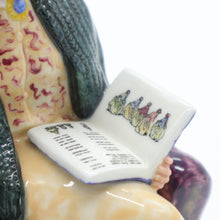 将图片加载到图库查看器,HN2942 Prized Possession - Signed - Vintage Porcelain Figurine by Royal Doulton, dated 1982 (Item# P-3832)-Timeless Gallery