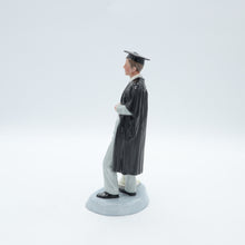 将图片加载到图库查看器,HN3017 Graduate - Boy Version - Vintage Porcelain Figurine by Royal Doulton, circa 1990 (Item# P-9863)-Timeless Gallery