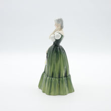 将图片加载到图库查看器,HN3042 Gillian - vintage Porcelain Figurine by Royal Doulton, circa 1985 (Item# P-8897)-Timeless Gallery