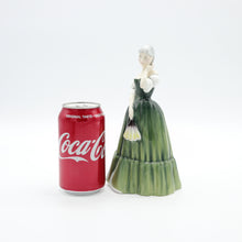 将图片加载到图库查看器,HN3042 Gillian - vintage Porcelain Figurine by Royal Doulton, circa 1985 (Item# P-8897)-Timeless Gallery