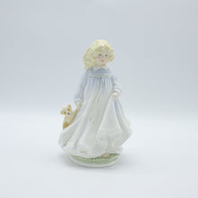 将图片加载到图库查看器,HN3061 Hope - Limited Edition - Vintage Porcelain Figurine by Royal Doulton, dated 1984 (Item# P-6766)-Timeless Gallery