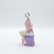 将图片加载到图库查看器,HN3177 Harriet - Rare - Vintage Porcelain Figurine by Royal Doulton, circa 1990 (Item# P-2242)-Timeless Gallery