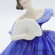 Load image into Gallery viewer, HN3214 Elaine - Vintage Porcelain Figurine by Royal Doulton, circa 1990 (Item# P-1075)-Timeless Gallery