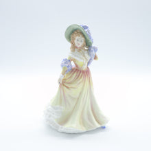 将图片加载到图库查看器,HN3360 Katie - Vintage Porcelain Figurine by Royal Doulton, circa 1995 (Item# P-3019)-Timeless Gallery