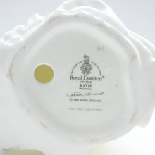 将图片加载到图库查看器,HN3360 Katie - Vintage Porcelain Figurine by Royal Doulton, circa 1995 (Item# P-3019)-Timeless Gallery