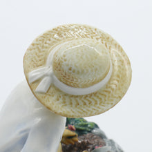 将图片加载到图库查看器,HN3401 Gardening Time - Vintage Porcelain Figurine by Royal Doulton, circa 1992 (Item# P-8691)-Timeless Gallery