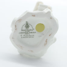 将图片加载到图库查看器,HN3493 Christmas Parcels - Vintage Porcelain Figurine by Royal Doulton, circa 1995 (Item# P-8468)-Timeless Gallery