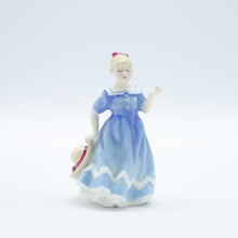 将图片加载到图库查看器,HN3606 A Posy For You - Signed - Vintage Porcelain Figurine by Royal Doulton, circa 1995 (Item# P-6039)-Timeless Gallery