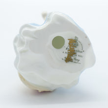 将图片加载到图库查看器,HN3606 A Posy For You - Signed - Vintage Porcelain Figurine by Royal Doulton, circa 1995 (Item# P-6039)-Timeless Gallery