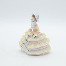 将图片加载到图库查看器,HN3649 Hannah - Vintage Porcelain Figurine by Royal Doulton, circa 1995 (Item# P-8395)-Timeless Gallery