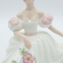 将图片加载到图库查看器,HN3653 Lucy - Vintage Porcelain Figurine by Royal Doulton, circa 1995 (Item# P-4846)-Timeless Gallery